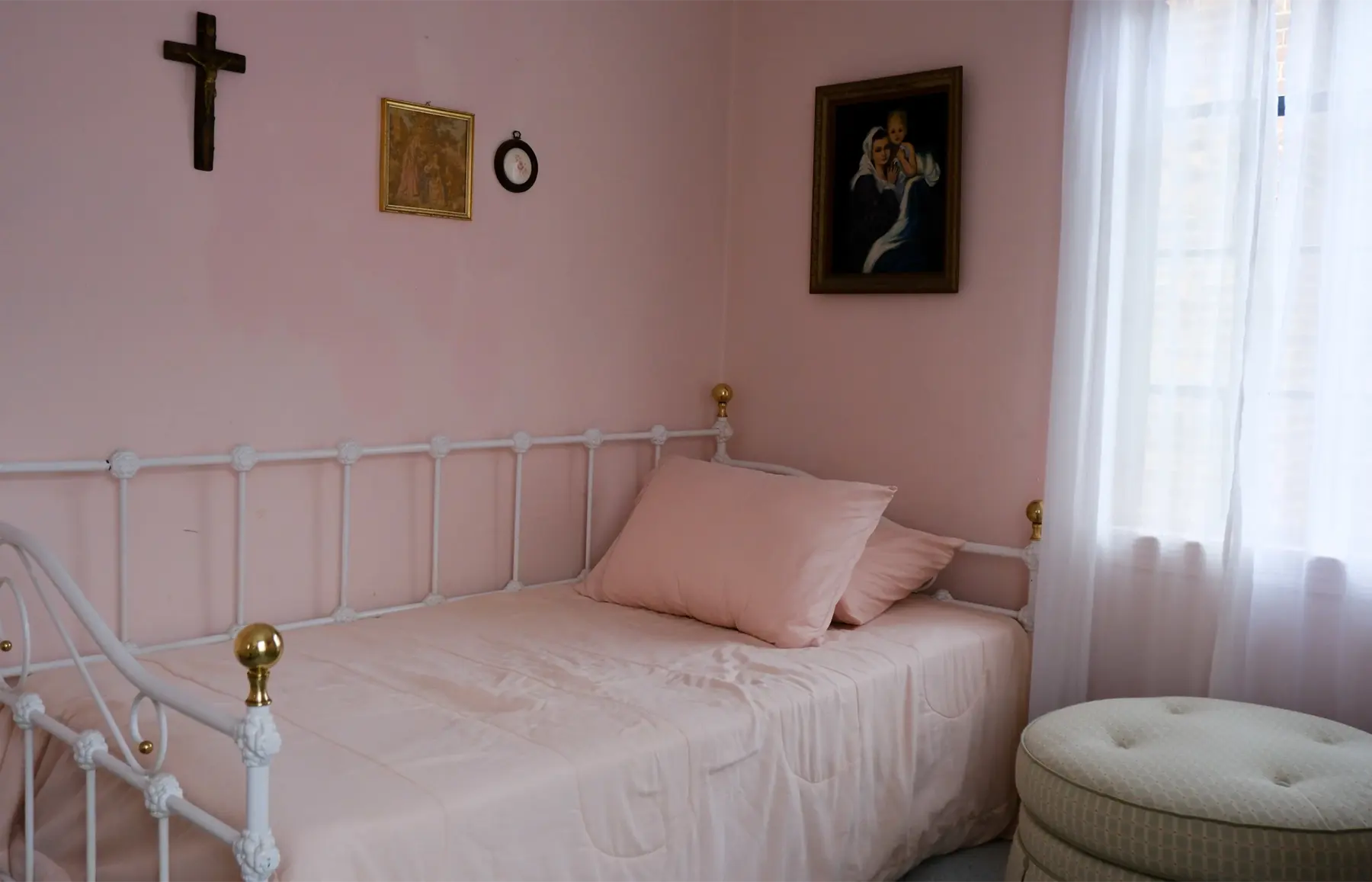 Pink room